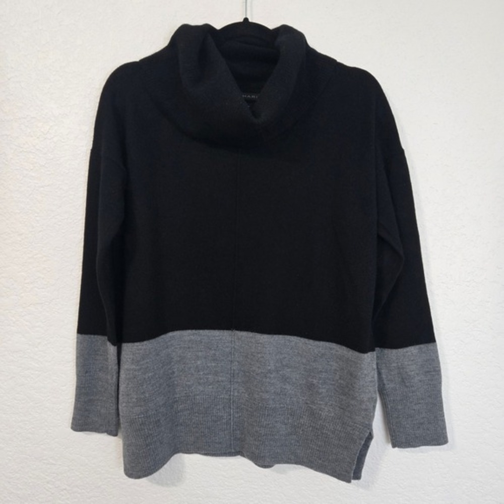 Tahari Colorblock Cowl Neck Merino Wool Sweater Top M Minimalist Casual